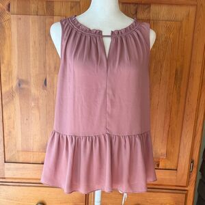 Susina Elegant Mauve Sleeveless Top.  Size Large.